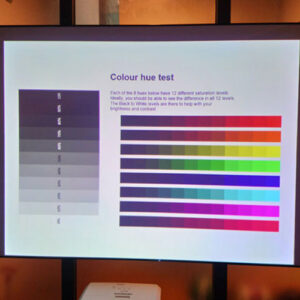 Hình ảnh máy chiếu Epson cũ H357