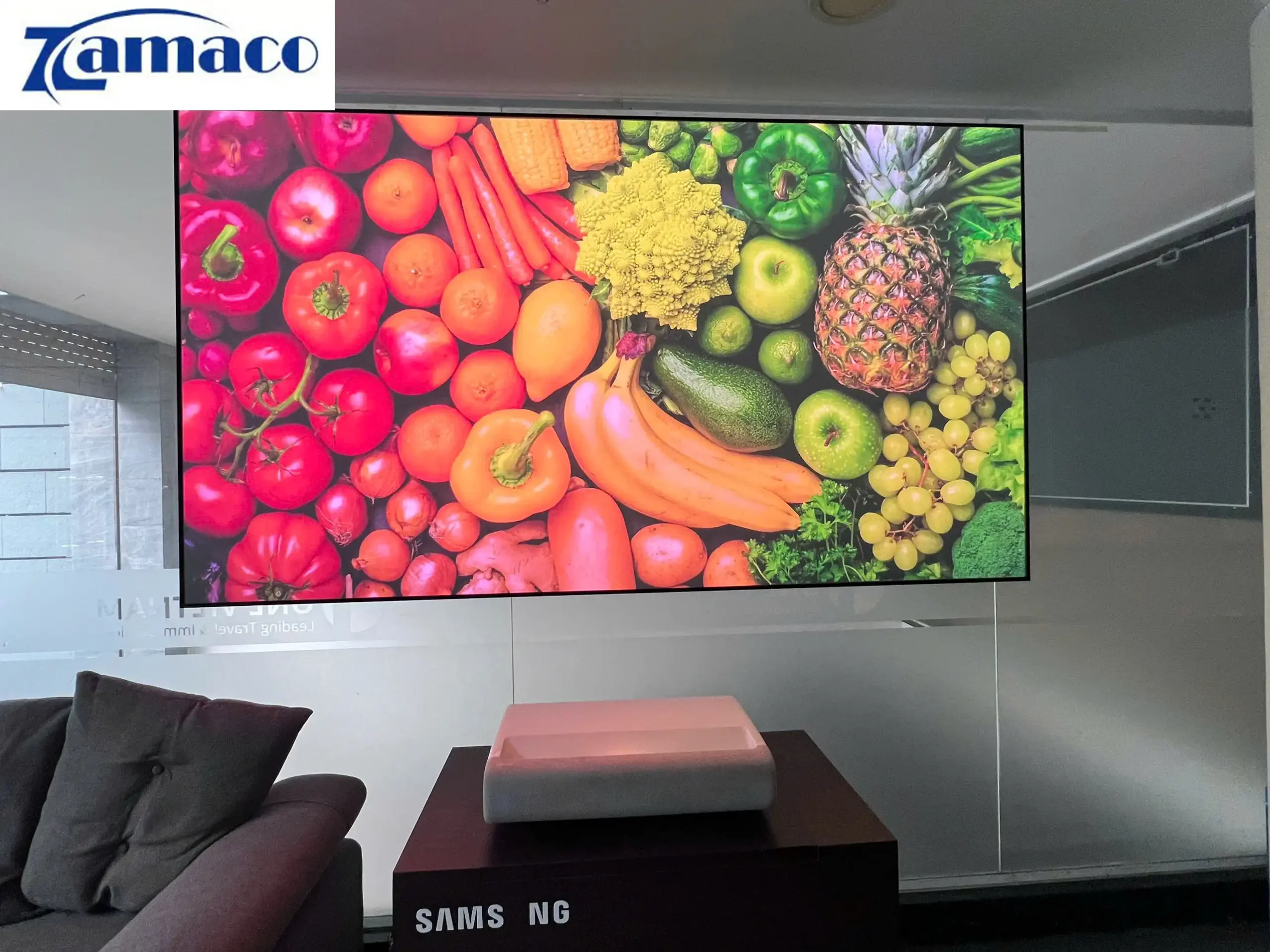 Lắp đặt máy chiếu cũ 4K Samsung LSP9T cho khách Quận 10